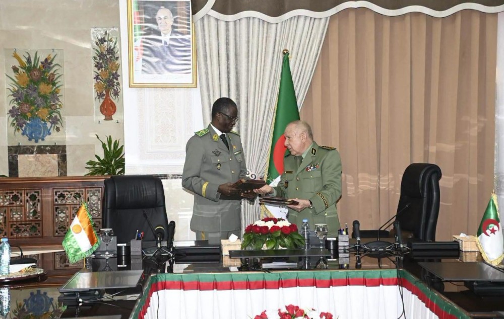 L’Algérie et le Niger signent «un protocole d'accord» pour renforcer leur coopération militaire