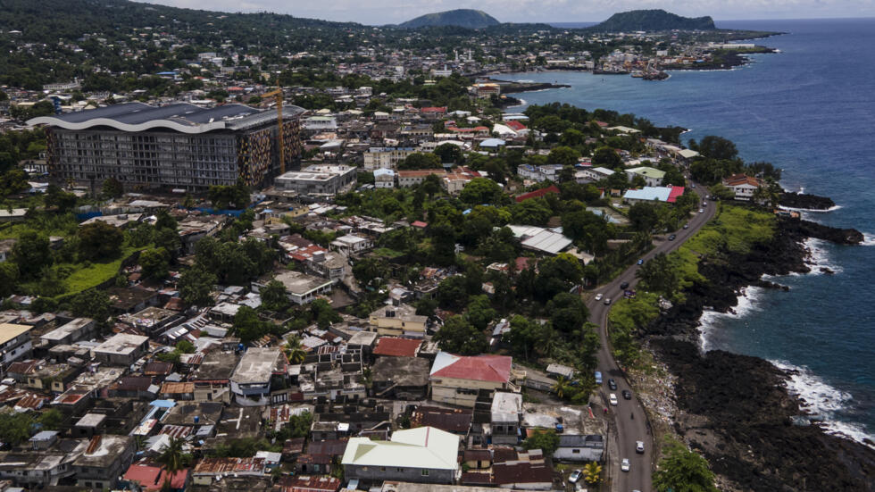 Comores: la polémique sur sept ministres élus députés ravive le débat sur le double mandat