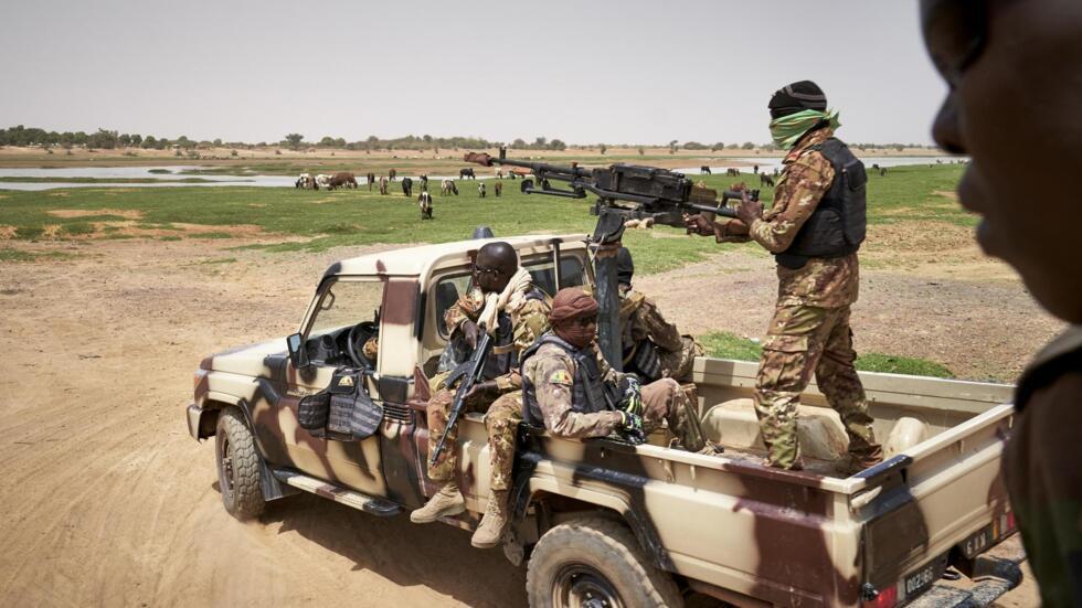 Ouest du Mali: plusieurs dizaines de corps découverts près du camp militaire de Kwala
