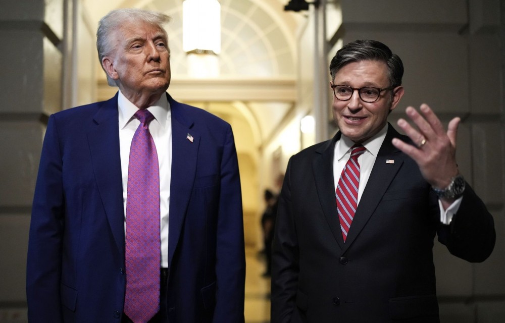 États-Unis: le mégaprojet de loi budgétaire voulu par Donald Trump adopté au Congrès