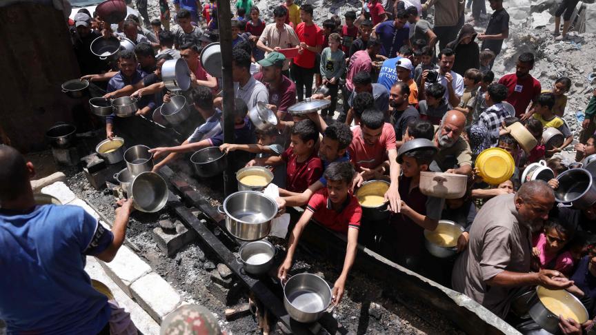 Reprise de l'aide à Gaza: les affaires humanitaires de l'ONU «en pourparlers» avec Israël