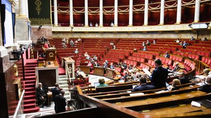 France: les députés approuvent la création d'un droit à l'aide à mourir, en rétablissant le principe de l'auto-administration de la substance létale