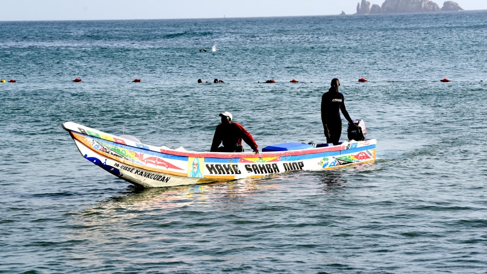 Sénégal: une pirogue avec des morts découverte au large de Dakar 