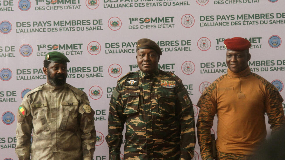 Les ministres des Affaires étrangères des pays de l'AES entament une visite en Russie