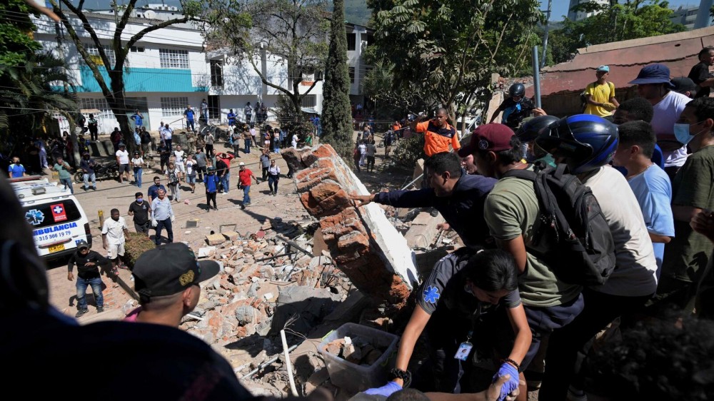 Colombie: le bilan du séisme grimpe à 265 morts, annonce le président